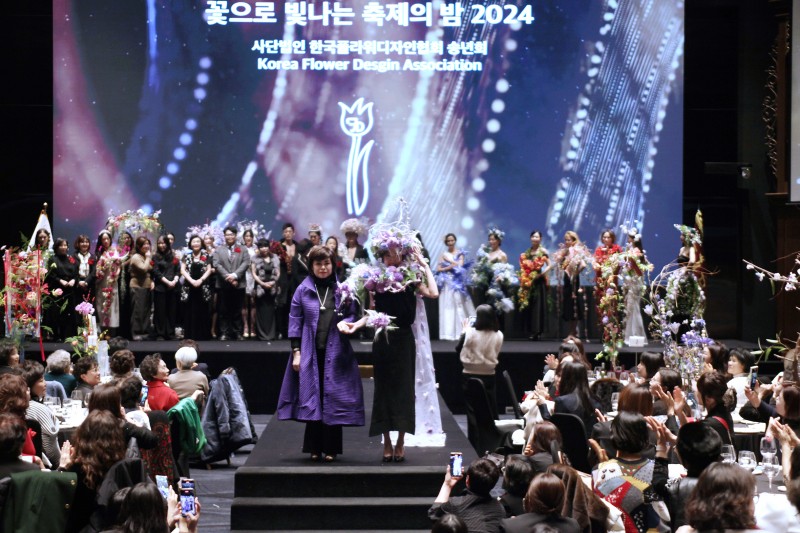 13feff1a35f3e5e9e6d78958a2188b19_1736994231_3721.jpg